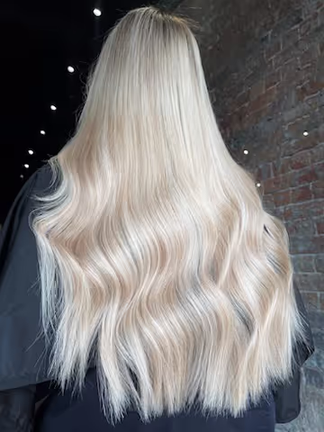 Blonde detail